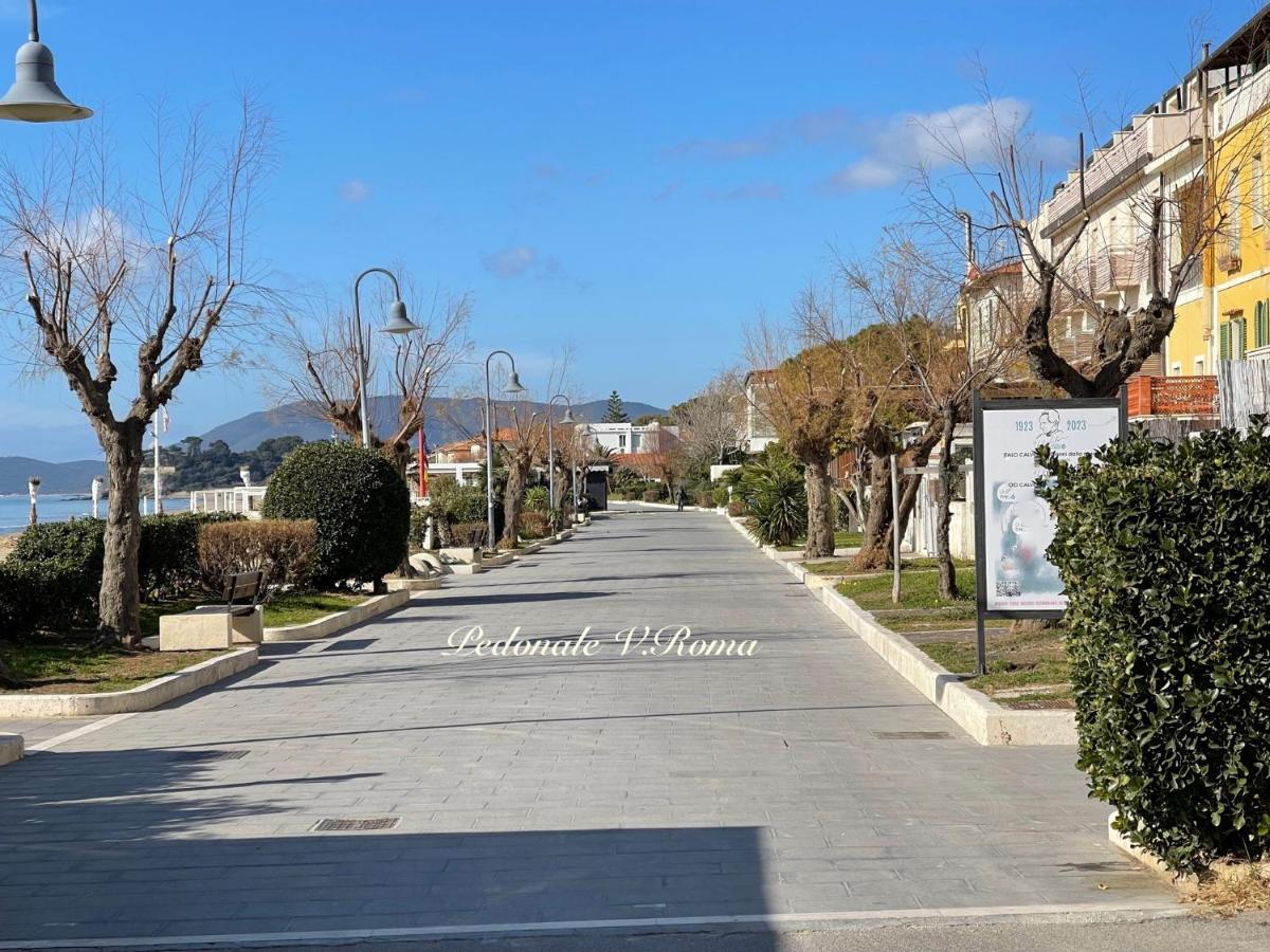 Appartamenti Lungomare Via Roma Castiglione della Pescaia Extérieur photo