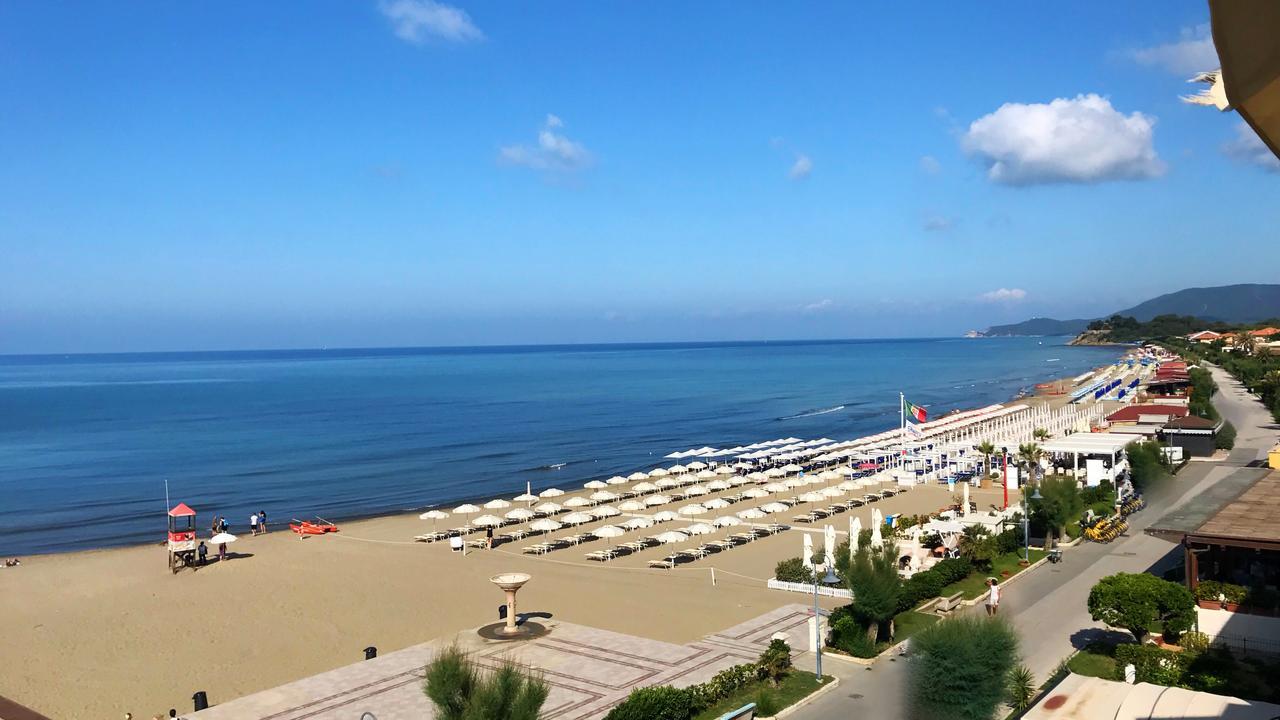 Appartamenti Lungomare Via Roma Castiglione della Pescaia Extérieur photo