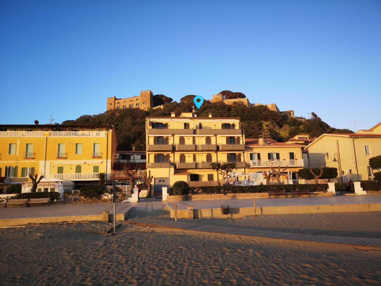 Appartamenti Lungomare Via Roma Castiglione della Pescaia Extérieur photo